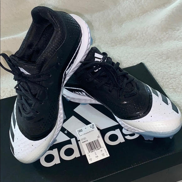 adidas softball cleats